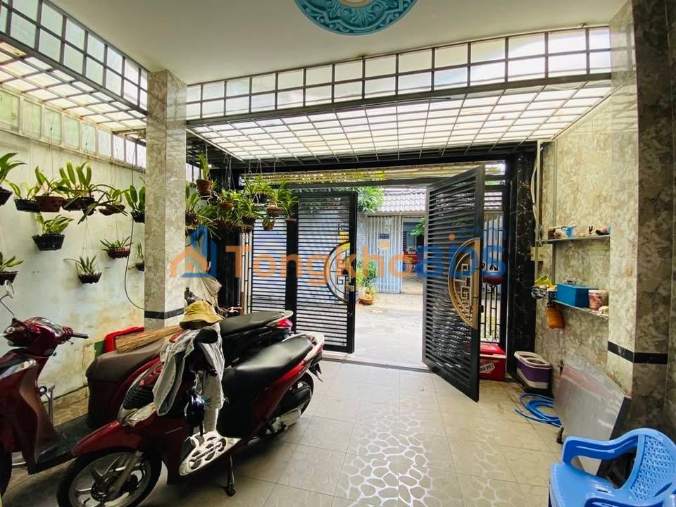 Nhà riêng Thủ Đức Tô Ngọc Vân 100m² 7.99 tỷ - Chính chủ bán