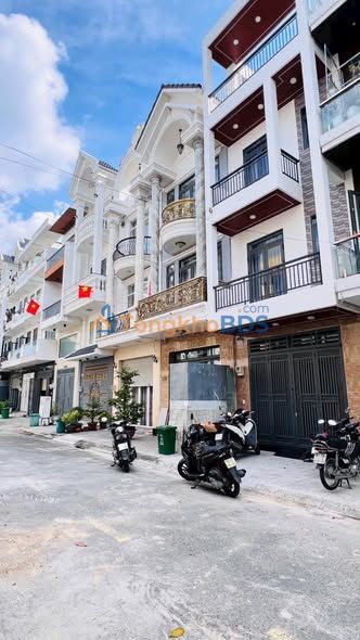 Nhà phố Lê Văn Khương Gò Vấp 60m² 6.19 tỷ - Ô tô vào tận nhà