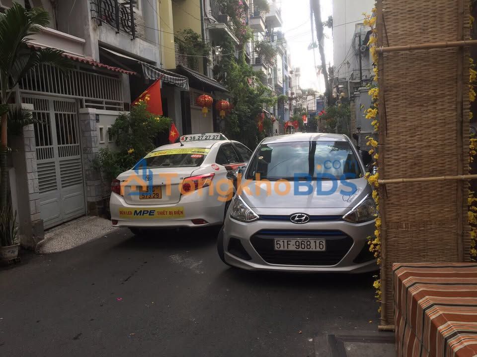 Nhà Hẻm Xe Hơi 42m² Gần Chợ Bà Chiểu, Bình Thạnh - 7.25 Tỷ