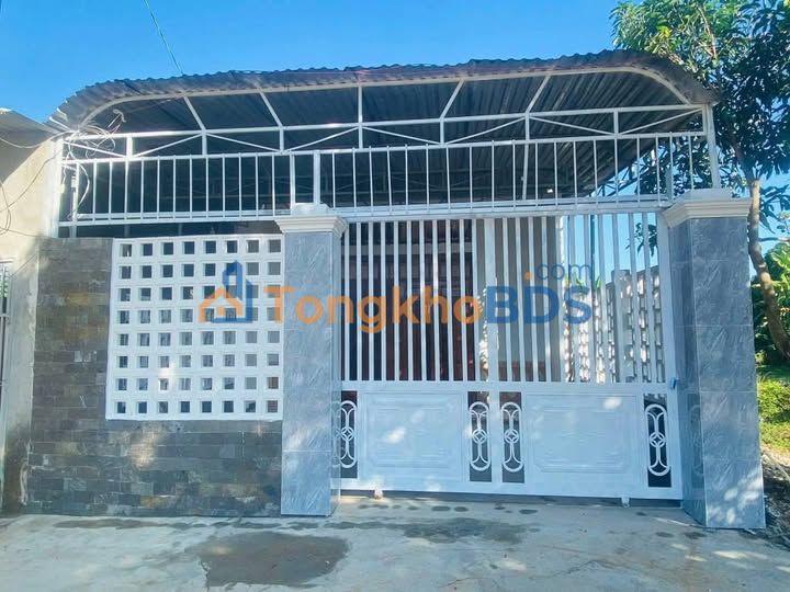 Nhà Đẹp Đăk Hà - 198m² Thổ Cư Sẵn Sàng Ở Ngay