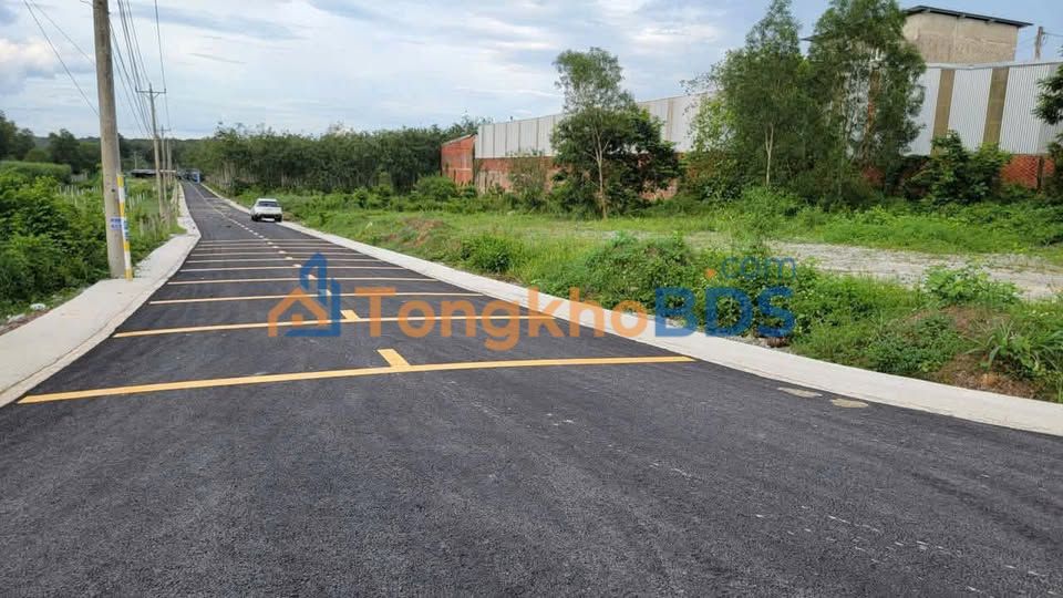 Đất Vàng Thủ Dầu Một 175m² Sổ Hồng Riêng - Giá 1.1 Tỷ, Cạnh DT748