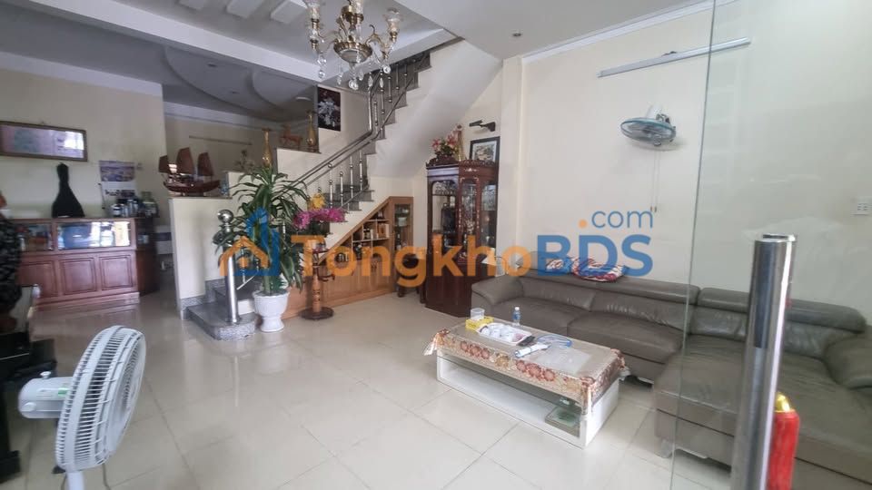 Nhà 2 Tầng Lê Hồng Phong, TDM - Giảm 300 Triệu, Giá 4.3 Tỷ