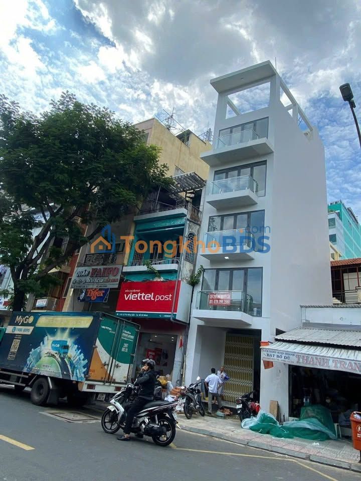 Nhà Mặt Tiền Lê Thị Hồng Gấm Quận 1 - 40m² - 34.5 Tỷ - Kinh Doanh Đỉnh Cao