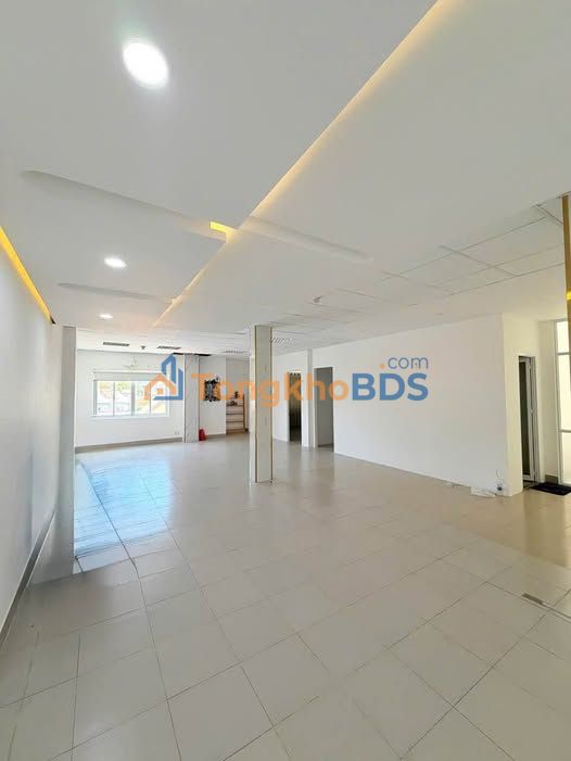 Mặt bằng kinh doanh mặt tiền Trường Công Định, Vũng Tàu - 130m² giá 5 triệu