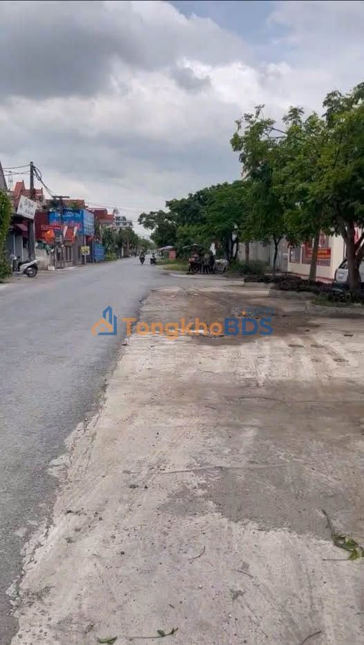 Nhà Mặt Tiền Kinh Doanh 100m² Đường 216, Đông La, Thái Bình - Giá 4 Tỷ