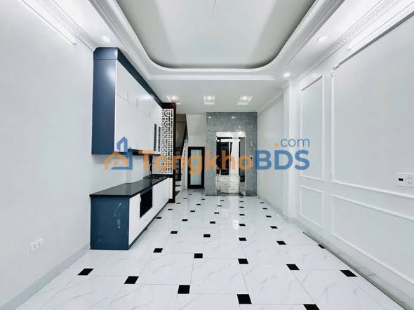 Nhà 5 Tầng Thang Máy Mặt Tiền 4m, Lê Thanh Nghị, Hai Bà Trưng - Giá Thỏa Thuận