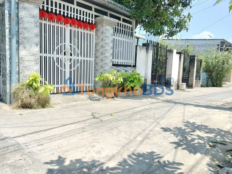 Nhà Kiên Cố 177.8m² P.7 Tân An, Long An - Giá 2.1 Tỷ