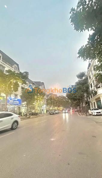 Bán Gấp Liền kề Văn Phú Hà Đông 85m² 5 Tầng, Giảm Sốc 500 Triệu