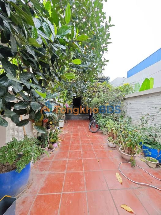 Bán Nhà 97m² Lô Góc Kinh Doanh Đường Lộc Vượng, Nam Định - 6 Tỷ