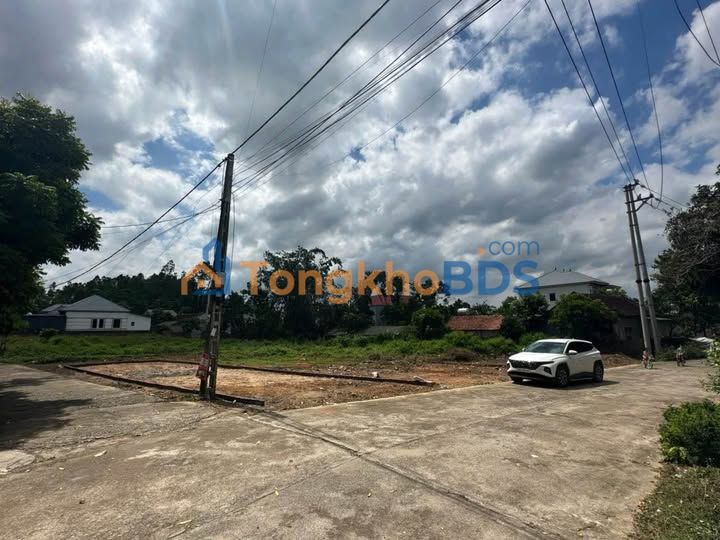 Đất Lô Góc Vĩnh Phúc - 99m² Mặt Tiền 5m - Gần Trục Chính 302