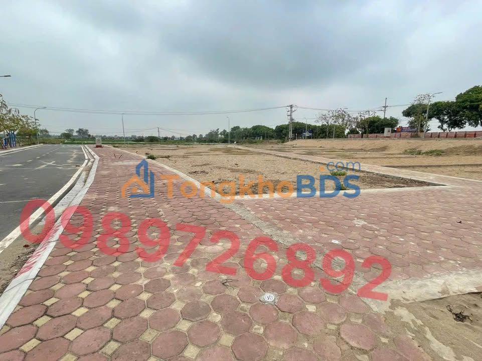 Đất đấu giá Yên Bài, Mê Linh 130m² - Mặt tiền 15m, Hướng ĐN