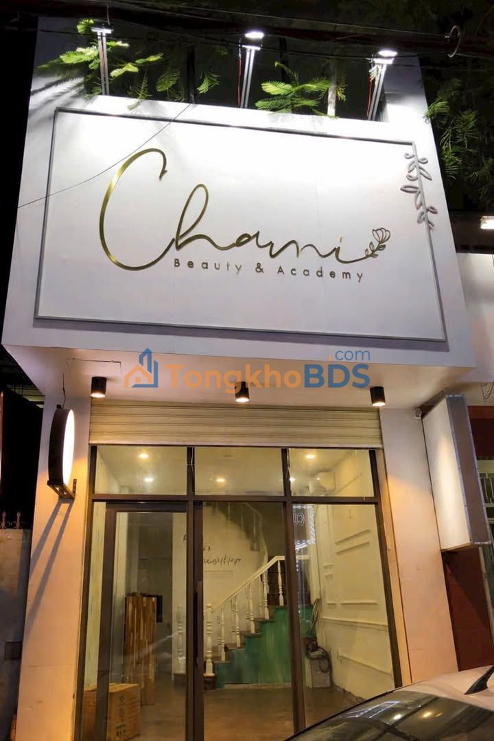 Nhà Nguyên Căn Mặt Tiền Kinh Doanh Gần Chợ Xóm Mới, Nha Trang - 42m²