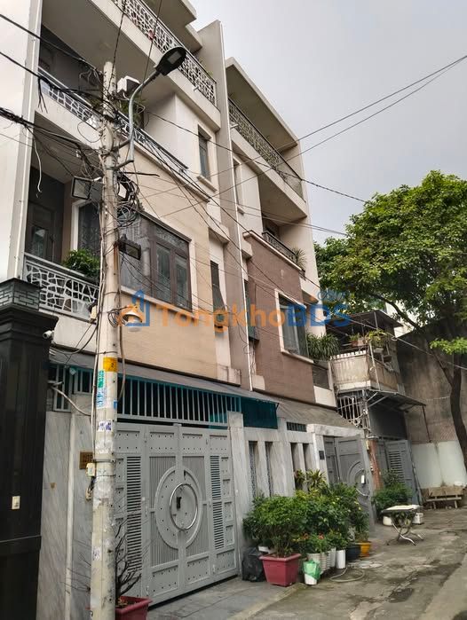 Nhà 4 Tầng Hẻm Xe Hơi Ngủ Nhà, Tân Bình - 9.9 Tỷ