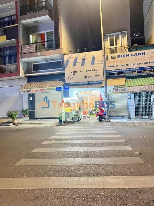 Nhà Mặt Tiền Lê Thúc Hoạch Tân Phú 60m² - Kinh Doanh Sầm Uất 2.45 Tỷ