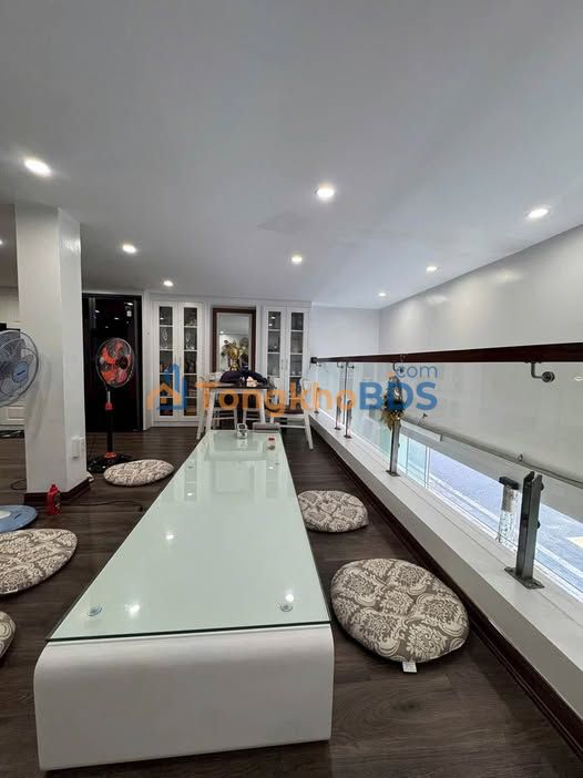 Nhà Mặt Tiền Nguyễn Văn Cừ, Hồng Bàng - Kinh Doanh Đỉnh Cao 5.5 Tầng, Thang Máy, 16.2 Tỷ