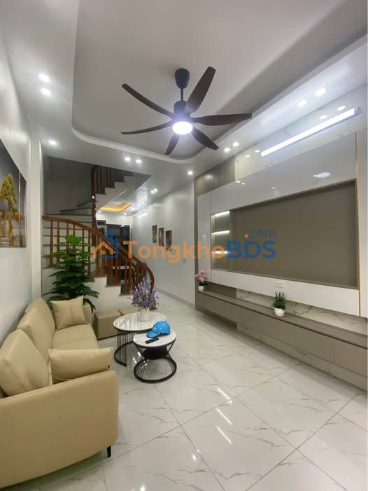 Nhà 3 tầng Bồ Xuyên 40m² 2,2 tỷ - Chính chủ bán