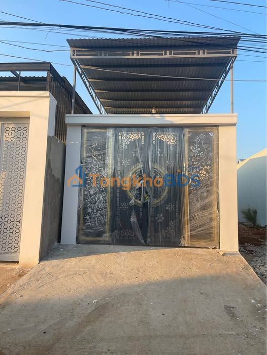 Nhà Hẻm Lê Duẩn Pleiku 112m² - Sân Vườn Rộng, Ô Tô Vào Nhà