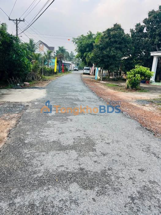 Đất Tặng Nhà Cấp 4 Đường ĐT 796, Châu Thành, Tây Ninh - 700m² Hướng Đông
