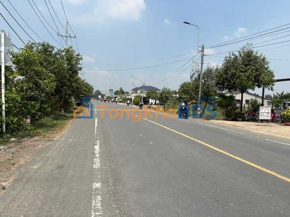 Mặt Tiền Tỉnh Lộ 832 - 300m² Thổ Cư, Kinh Doanh Sầm Uất Tân Trụ