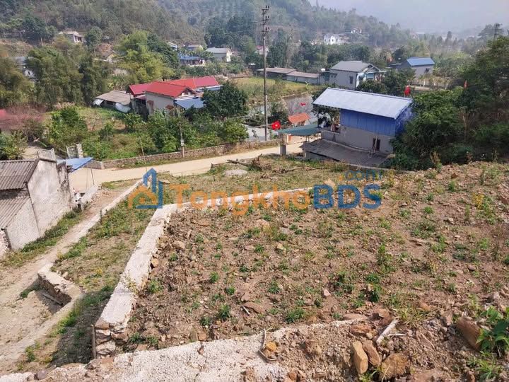 Đất Vườn 1500m² Sổ Đỏ Thổ Cư - Giá Dưới 3 Tỷ Tại Lương Sơn, Hòa Bình