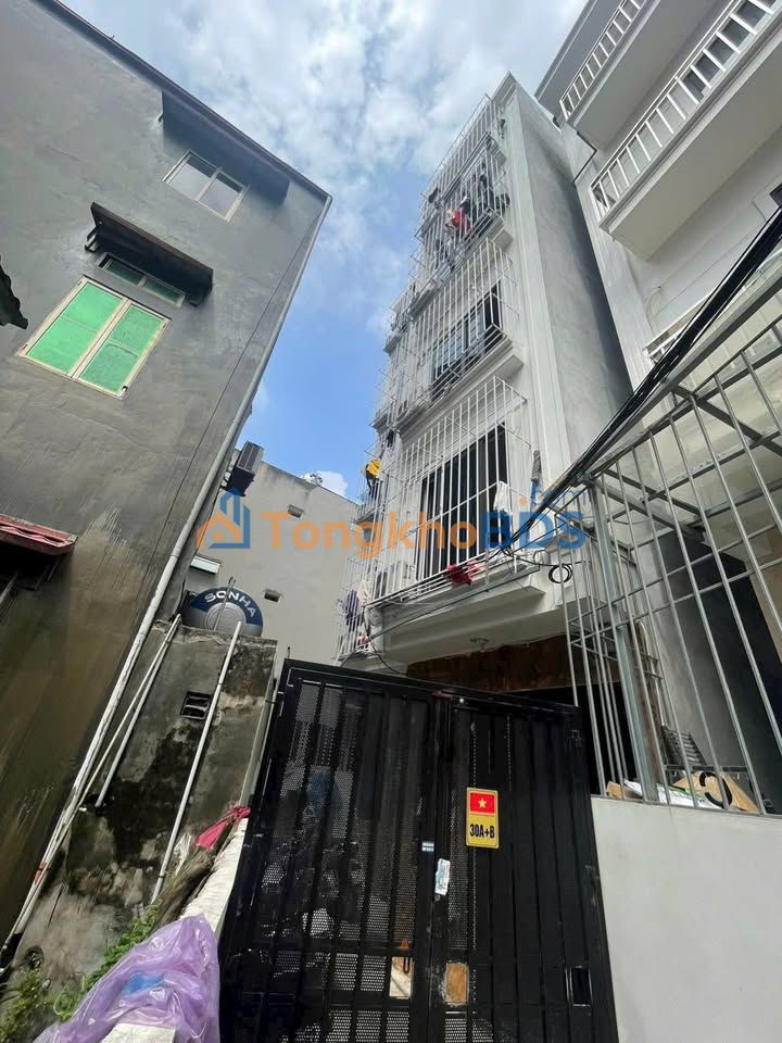 Nhà riêng Phường Mễ Trì 40m² giá 8 tỷ - Chính chủ bán
