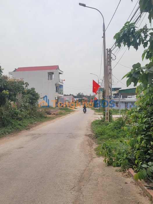 Nhà 450m² full đất ở - Đường Mai Hòa, Quảng Yên - Giá chỉ từ 2.x tỷ