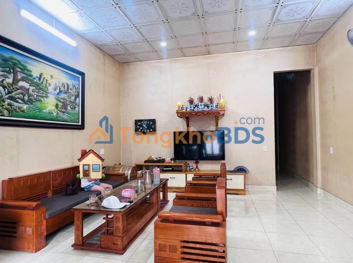 Bán nhà gác lửng Nguyễn Trãi, Hà Giang 100m² - Giá 2 Tỷ TL