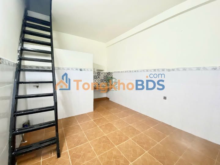 Phòng Trọ Gác Lửng Đường Ngô Quyền Đà Lạt - 30m² - Giá 2.6 Triệu/Tháng