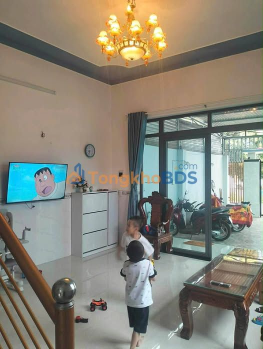 Nhà 3PN, 255m² Đắk Lắk - 1.95 Tỷ, Đường 8m Ô Tô