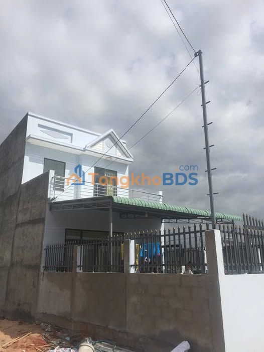 Mặt Tiền Kinh Doanh 100m² Trục Chính Lê Duẩn, Phan Thiết - Giá 2.3 Tỷ