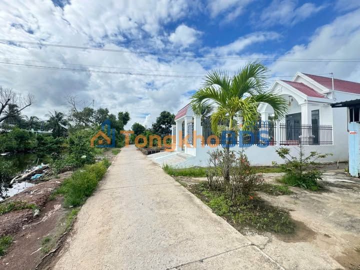 Nhà Hẻm Lý Văn Lâm, Cà Mau - 57m² Sổ Hồng Giá 530 Triệu