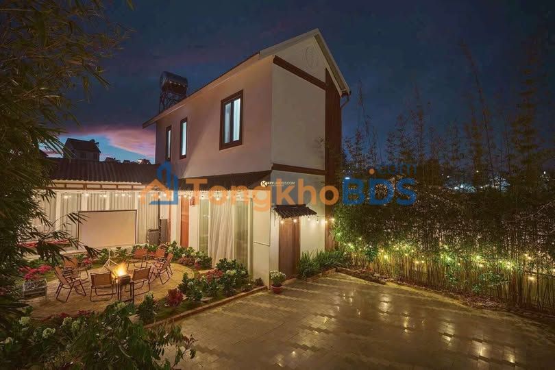 Nhà 200m² Đà Lạt - Đường Xe Hơi, Sổ Riêng, Giá 12 Tỷ