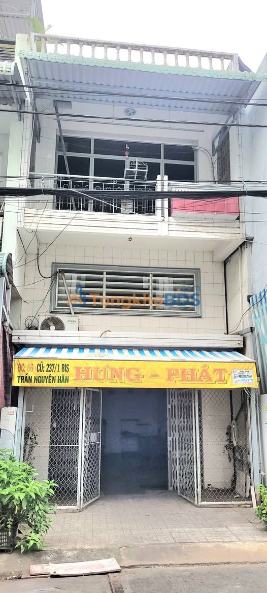 Nhà 35.5m² Trần Nguyên Hãn, Long Xuyên - Giá 3.8 Tỷ, Hướng Đông Nam