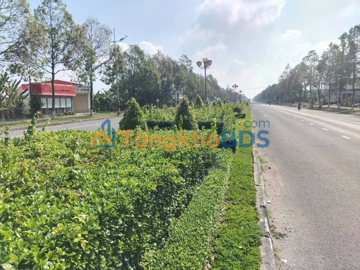 Bán Đất Mặt Tiền Võ Văn Kiệt, Cần Thơ - 500m², Sổ Hồng, Giá 10.5 Tỷ