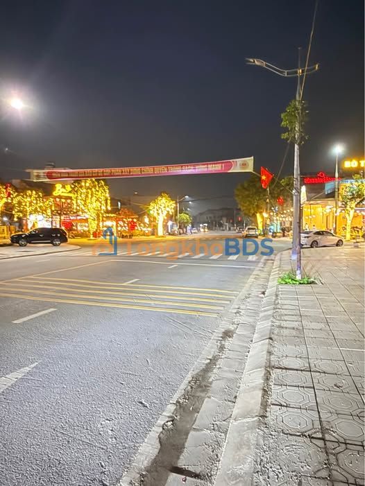 Nhà Mặt Tiền Kinh Doanh P. Lam Hạ, Phủ Lý - 85m², Ngay Trung Tâm