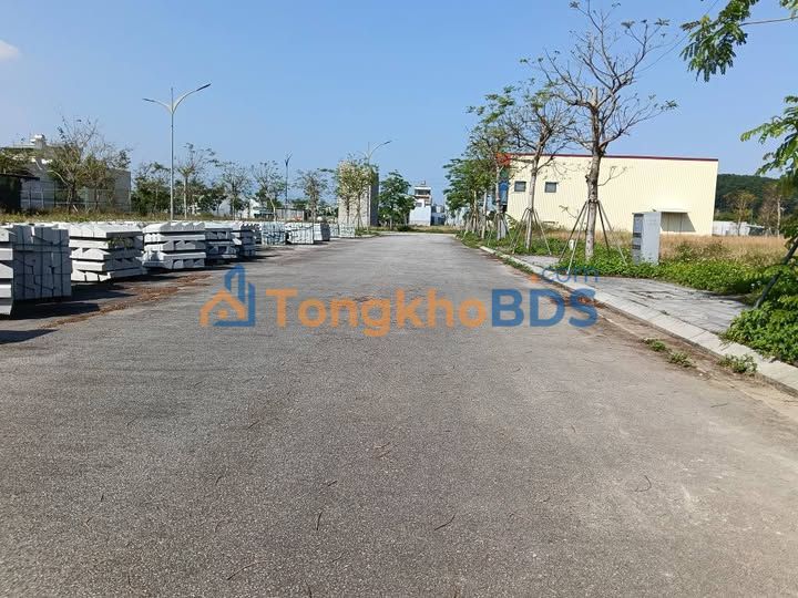 Đất nền KDC Sơn Tịnh 577m² - View công viên, Sổ hồng sẵn, Giá 1.52 Tỷ