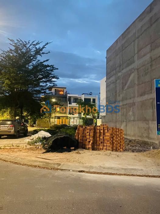 Bán Lô Góc Mỹ Gia 100m² Hướng Đông Nam - Sẵn Sàng Đầu Tư