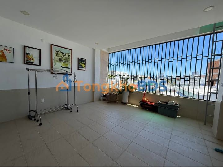 Nhà Mặt Tiền VCN Phước Hải, Nha Trang - 360m² Kinh Doanh Đa Ngành, 25 Triệu/Tháng