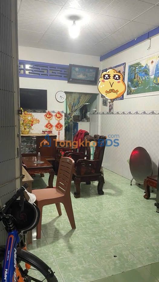 Nhà 40.9m² Gần Chợ Lạc Hồng Cũ, Bến Tre - Sổ Hồng Thổ Cư