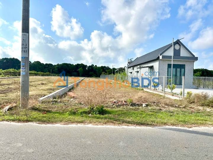 Đất Vườn Nghỉ Dưỡng 1043m² Sổ Hồng Riêng - Lộc An, Bà Rịa - 4 Tỷ