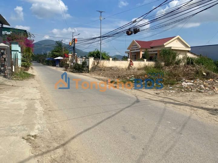Mặt Bằng Kinh Doanh Mặt Tiền Đường Thông Tin Diên An, Khánh Hòa - 7m Ngang, Giá 3 Triệu