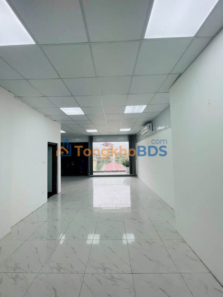 Văn phòng Hàm Nghi Cầu Giấy 120m² 12 triệu - Sẵn sàng