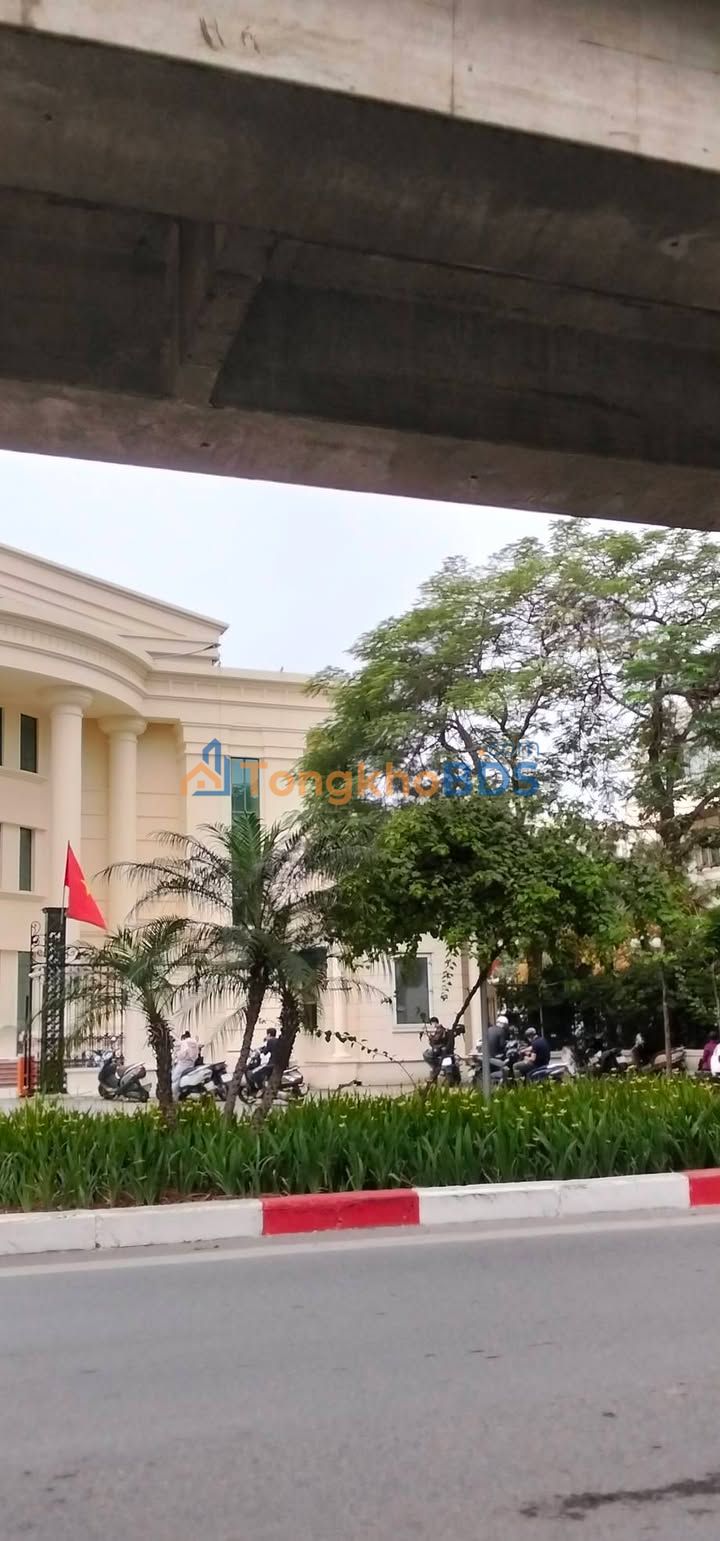 Chung cư Hào Nam 80m² 3PN - 4 Tỷ - Trung tâm Đống Đa, Sổ đỏ sẵn sàng