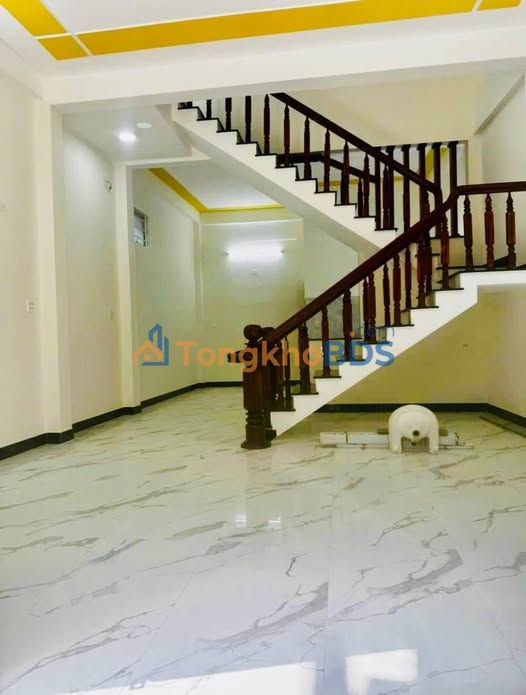 Nhà Phố Mặt Tiền Ngang 5.6m, Phường Hải Cảng, Quy Nhơn - 53m² Sổ Đỏ 3 Tỷ