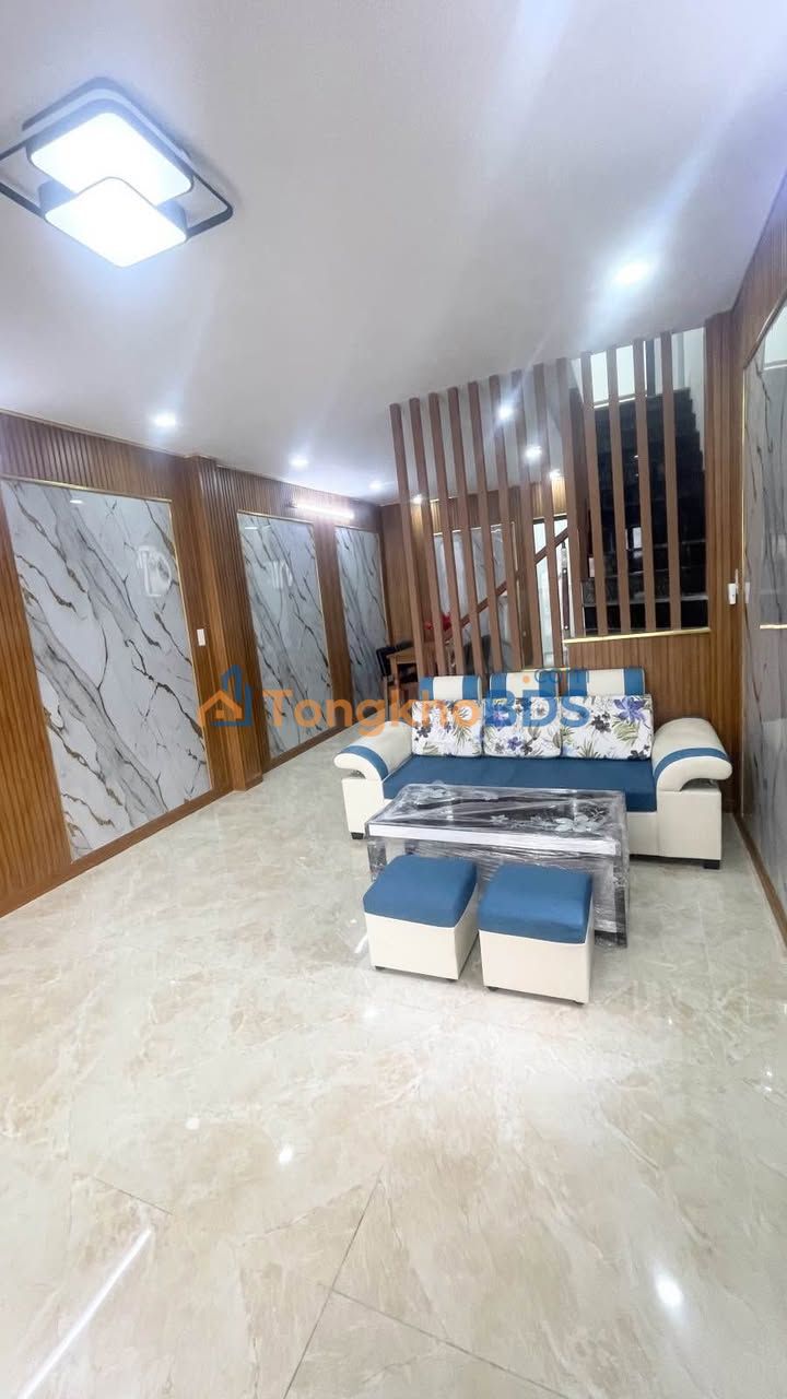 Nhà riêng Quận 8 P13 42m² 5.95 tỷ - Ô tô vào tận nhà