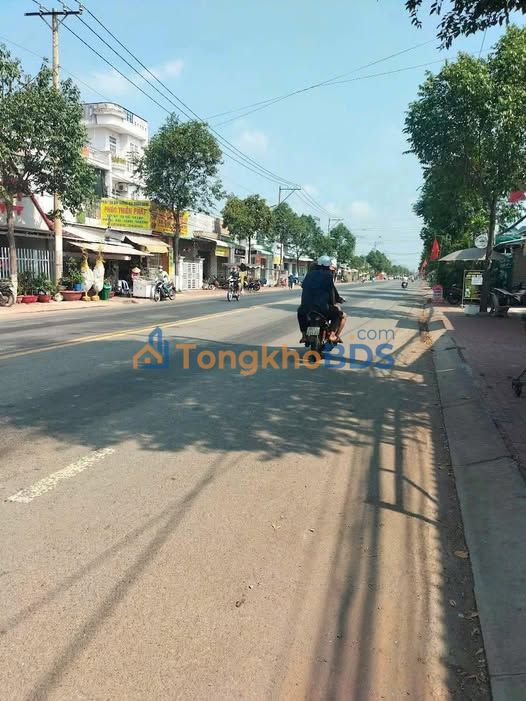 Mặt Tiền KD Sầm Uất Phan Văn Mãng, Bến Lức - 172m² Giá Tốt