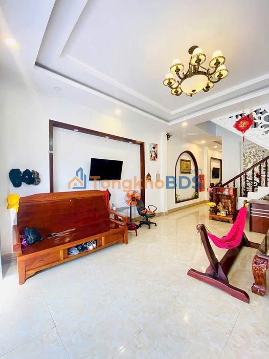 Nhà 1 Trệt 1 Lầu 96m² Ngô Quyền, P.1 - Giá 2.4 Tỷ