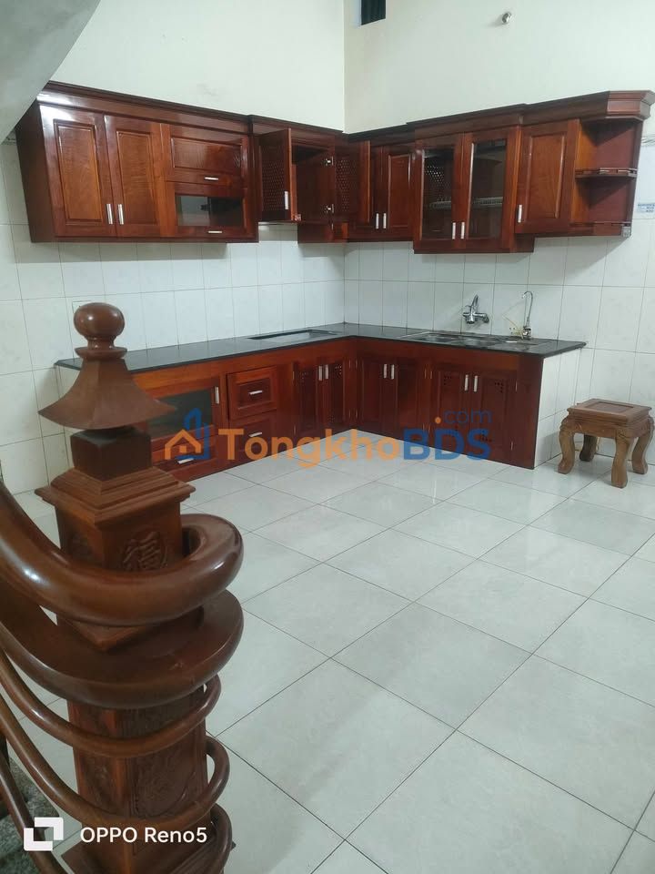 Nhà 2,5 tầng Khai Quang cho thuê Thỏa thuận - Chính chủ ở ngay