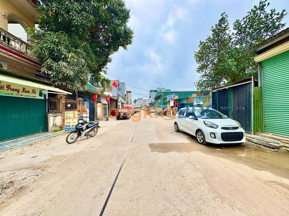 Đất Trục Chính Uy Nỗ, Đông Anh 102m² - Kinh Doanh Sầm Uất, Tiềm Năng Sinh Lời Cao