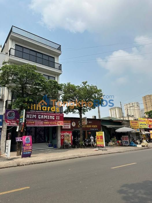Nhà phố Hoa Lâm Long Biên 70m² 22 tỷ - Full nội thất sẵn kinh doanh